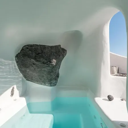 Historic Old Bakery Cave By Cycladica Oia (Santorini)
