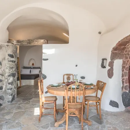 Historic Old Bakery Cave By Cycladica Villa Oia
